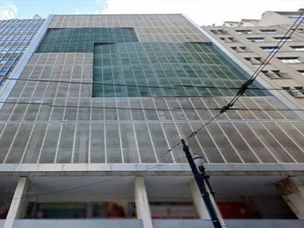 Foto 2 de 6: Comercial em leilão em São Paulo - SP, bairro Centro — Sala Comercial 72 m² (próx ao Metrô São Bento) - Centro - São Paulo - SP