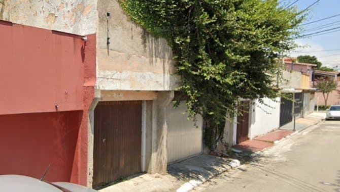 Foto 1 de 5: Casa em leilão em São Paulo - SP, bairro Cidade Dutra — Casa 229 m² (Próx. ao Clube de Campo do Castelo) - Cidade Dutra - São Paulo - SP