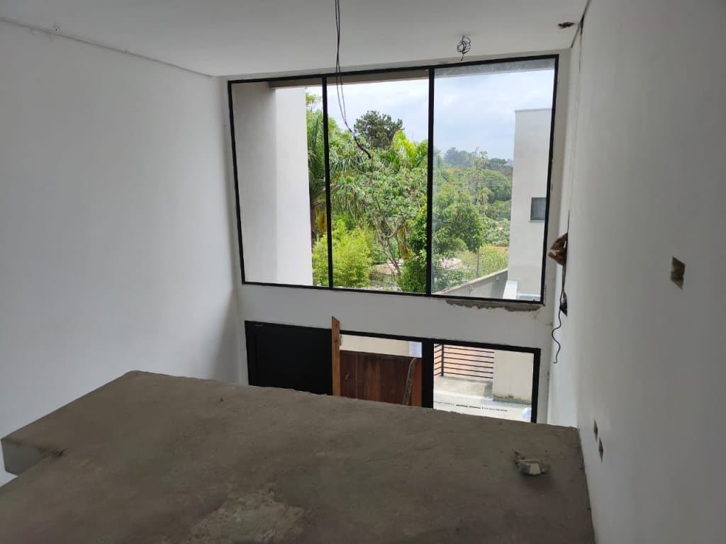 Foto 8 de 16: Casa em leilão em Cotia - SP, bairro Granja Viana — Casa em Condomínio 83 m² (Unid. 33) - Granja Viana - Cotia - SP