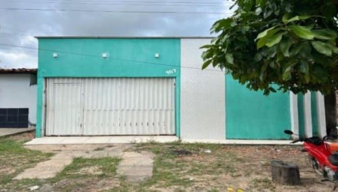 Foto 1 de 2: Casa em leilão em Bela Vista Do Maranhão - MA, bairro Centro — Casa 355 m² - Bela Vista do Maranhão-MA - Rua do Comércio, 167 - Centro