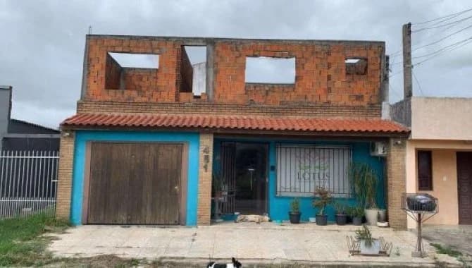 Foto 1 de 2: Casa em leilão em Santa Vitória Do Palmar - RS, bairro Centro — Casa 123 m² - Santa Vitória do Palmar-RS - Rua São Miguel, 451 - Centro