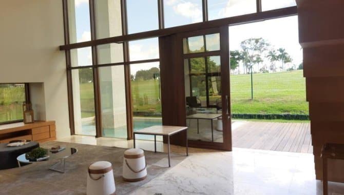 Foto 5 de 28: Casa em leilão em Foz Do Iguaçu - PR, bairro Centro — Casa em Condomínio 581 m² (01 vaga) - Centro - Foz do Iguaçu - PR