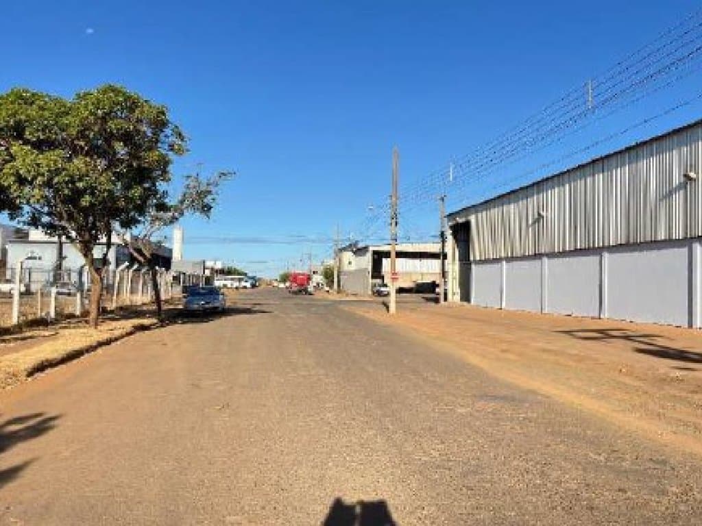 Foto 4 de 6: Comercial em leilão em Chapadão Do Sul - MS — Imóvel Comercial 1.010 m² - Chapadão do Sul - MS
