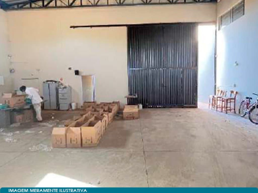 Foto 17 de 17: Comercial em leilão em Chapadão Do Sul - MS, bairro Centro — Galpão Comercial com Escritórios 457 m² (área construída) - Centro - Chapadão do Sul - MS