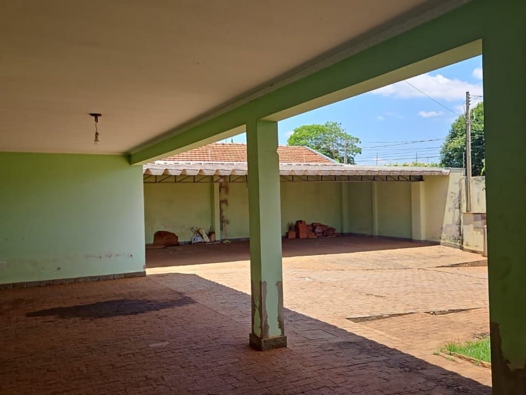 Foto 20 de 53: Casa em leilão em Araraquara - SP, bairro Vila Xavier — Casa 721 m² (área construída) e 2.187 m² (área total) - Vila Xavier - Araraquara - SP