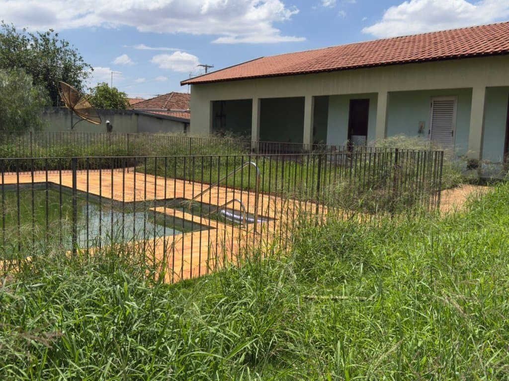 Foto 5 de 53: Casa em leilão em Araraquara - SP, bairro Vila Xavier — Casa 721 m² (área construída) e 2.187 m² (área total) - Vila Xavier - Araraquara - SP