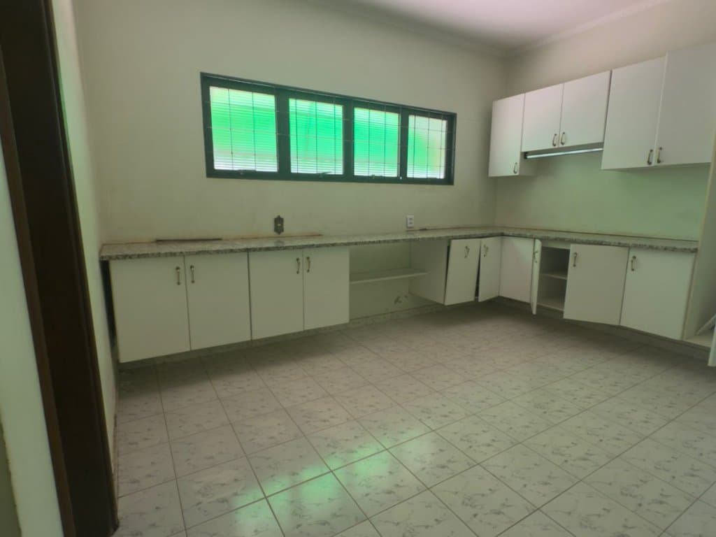 Foto 47 de 53: Casa em leilão em Araraquara - SP, bairro Vila Xavier — Casa 721 m² (área construída) e 2.187 m² (área total) - Vila Xavier - Araraquara - SP