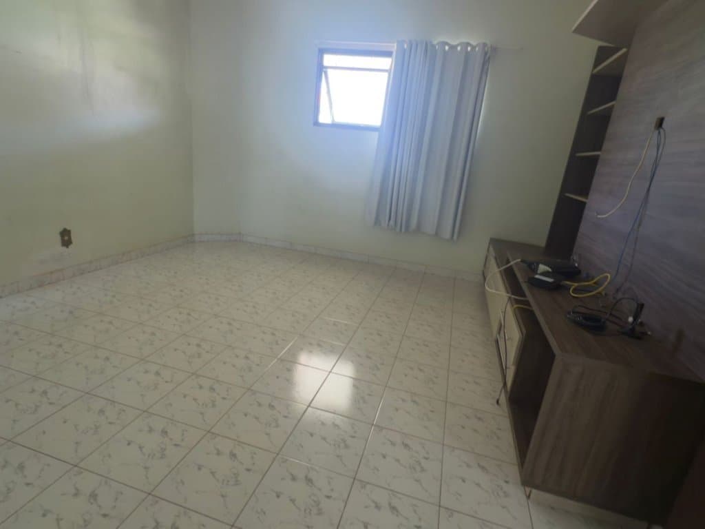 Foto 31 de 53: Casa em leilão em Araraquara - SP, bairro Vila Xavier — Casa 721 m² (área construída) e 2.187 m² (área total) - Vila Xavier - Araraquara - SP