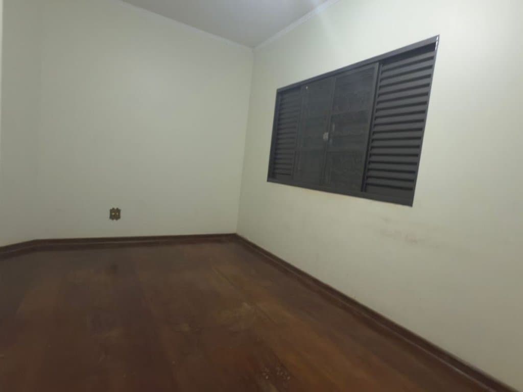 Foto 49 de 53: Casa em leilão em Araraquara - SP, bairro Vila Xavier — Casa 721 m² (área construída) e 2.187 m² (área total) - Vila Xavier - Araraquara - SP