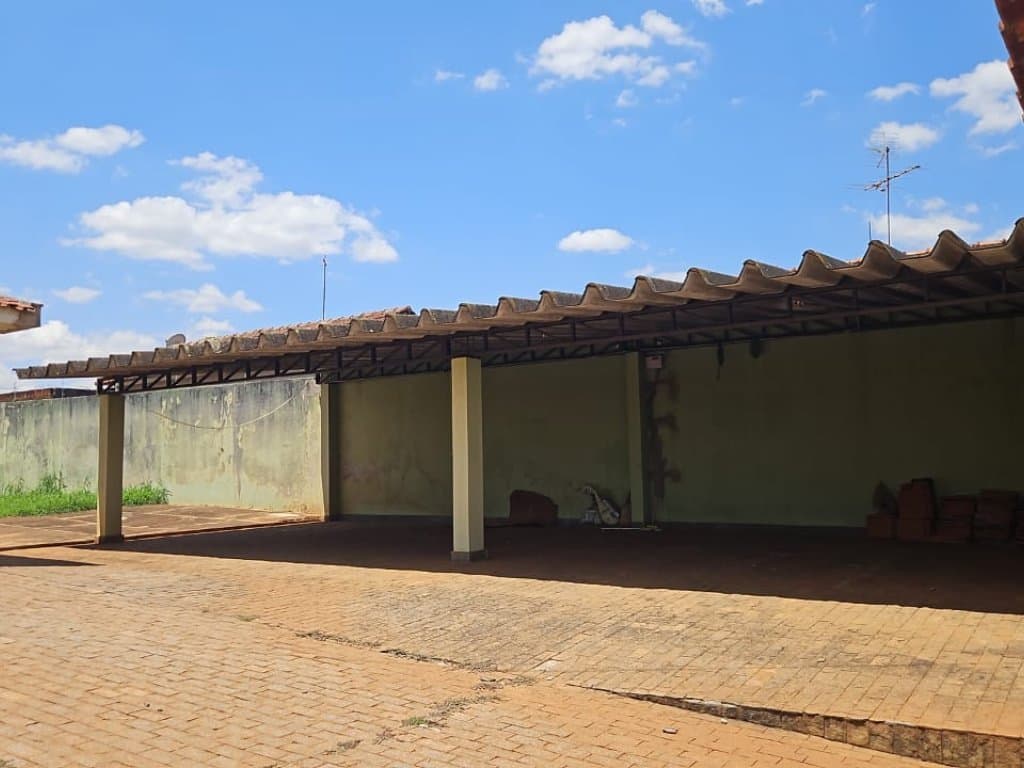 Foto 39 de 53: Casa em leilão em Araraquara - SP, bairro Vila Xavier — Casa 721 m² (área construída) e 2.187 m² (área total) - Vila Xavier - Araraquara - SP