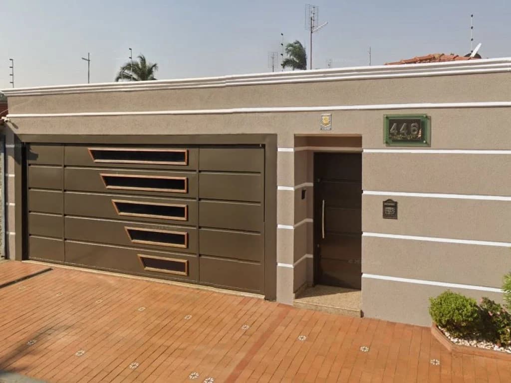 Foto 3 de 5: Casa em leilão em Batatais - SP, bairro Castelo — Parte Ideal 20% da Nua Propriedade sobre Casa e Edícula 236 m² (área total construída) - Castelo - Batatais - SP