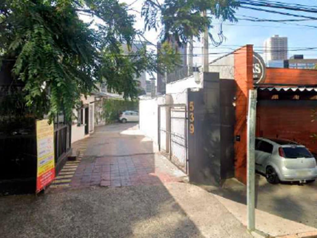 Foto 2 de 4: Comercial em leilão em Campinas - SP, bairro Cambuí — Parte Ideal (50%) sobre Imóvel Comercial 1.039 m² (área total) - Cambuí - Campinas - SP