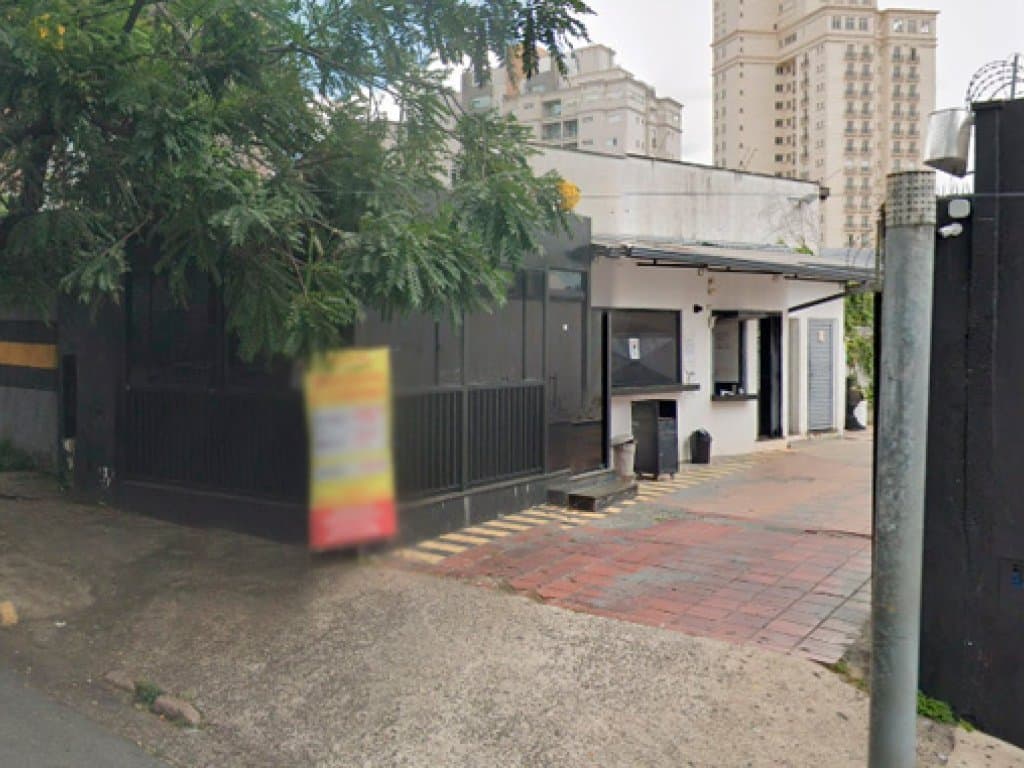Foto 4 de 4: Comercial em leilão em Campinas - SP, bairro Cambuí — Parte Ideal (50%) sobre Imóvel Comercial 1.039 m² (área total) - Cambuí - Campinas - SP