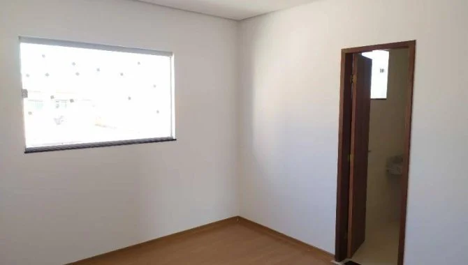 Foto 9 de 15: Casa em leilão em Montes Claros - MG, bairro Raul Lourenço — Casa 118 m² - Raul Lourenço - Montes Claros - MG
