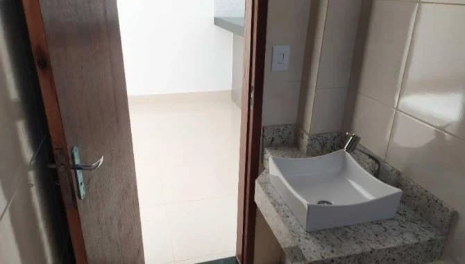 Foto 12 de 15: Casa em leilão em Montes Claros - MG, bairro Raul Lourenço — Casa 118 m² - Raul Lourenço - Montes Claros - MG