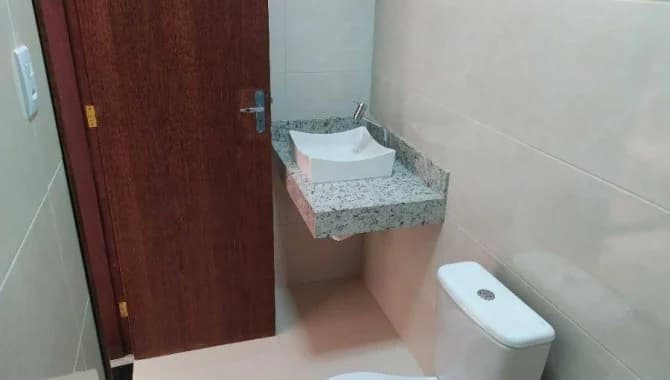 Foto 13 de 15: Casa em leilão em Montes Claros - MG, bairro Raul Lourenço — Casa 118 m² - Raul Lourenço - Montes Claros - MG