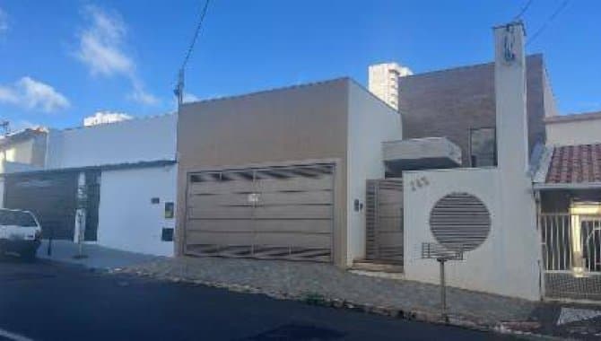 Foto 2 de 3: Casa em leilão em Tupã - SP, bairro Centro — Casa 320 m² - Centro - Tupã - SP