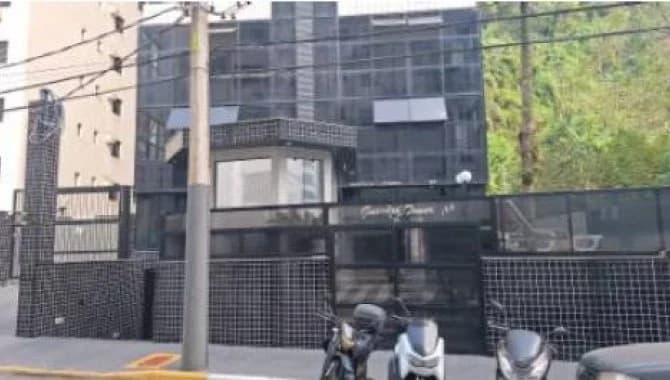 Foto 3 de 3: Apartamento em leilão em Guarujá - SP, bairro Pitangueiras — Apartamento 286 m² (02 vagas) - Pitangueiras - Guarujá - SP