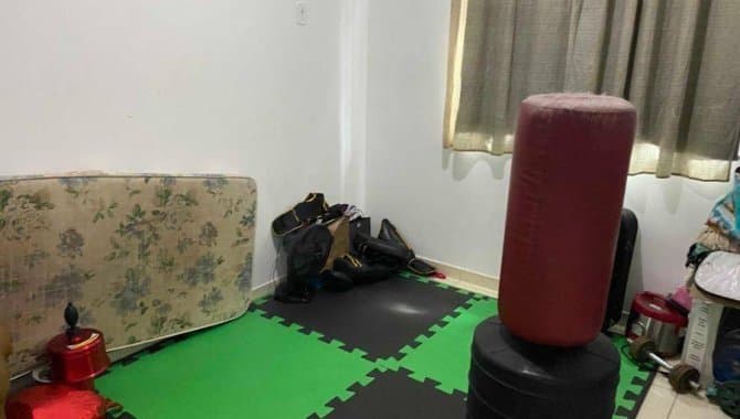Foto 6 de 13: Casa em leilão em Itaboraí - RJ, bairro Caluge — Casa em Condomínio 75 m² (01 vaga) - Caluge - Itaboraí - RJ
