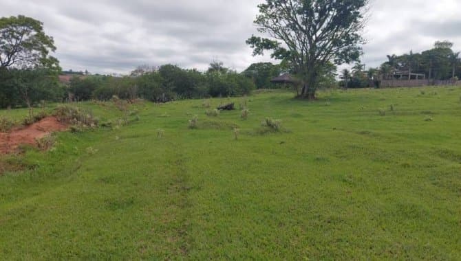 Foto 15 de 22: Terreno em leilão em Pérola - PR, bairro Pérola — Terreno 775 m² (Lt. 04 da Qd. 04) - Parque Residencial Viva - Pérola - PR