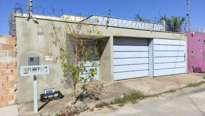 Foto 2 de 2: Casa em leilão em Lagoa Da Prata - MG, bairro Américo Silva — Casa 190 m² - Américo Silva - Lagoa da Prata - MG