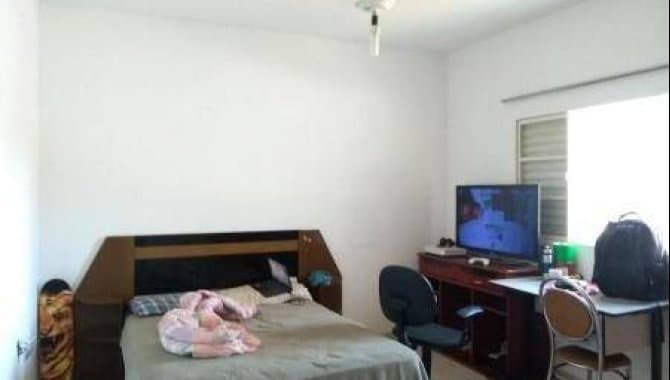 Foto 15 de 49: Casa em leilão em Guaiçara - SP, bairro Saúde — Casa 367 m² - Saúde - Guaiçara - SP