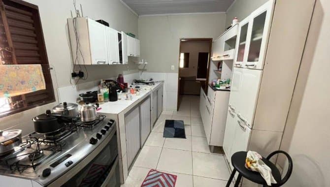 Foto 10 de 23: Casa em leilão em Formosa - GO, bairro Setor Nordeste — Casa 196 m² - Setor Nordeste - Formosa - GO