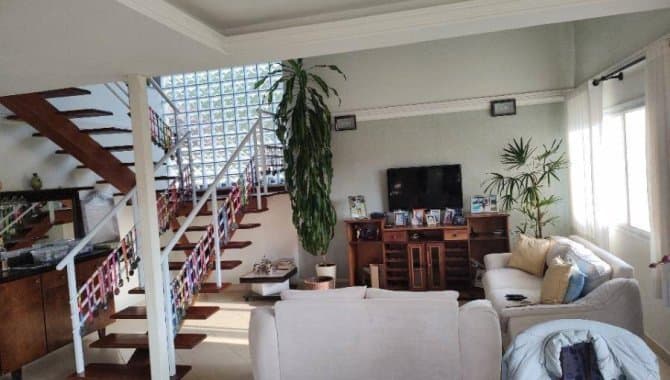 Foto 4 de 15: Casa em leilão em Mairinque - SP, bairro Porta do Sol — Casa em Condomínio 400 m² (01 vaga) - Porta do Sol - Mairinque - SP