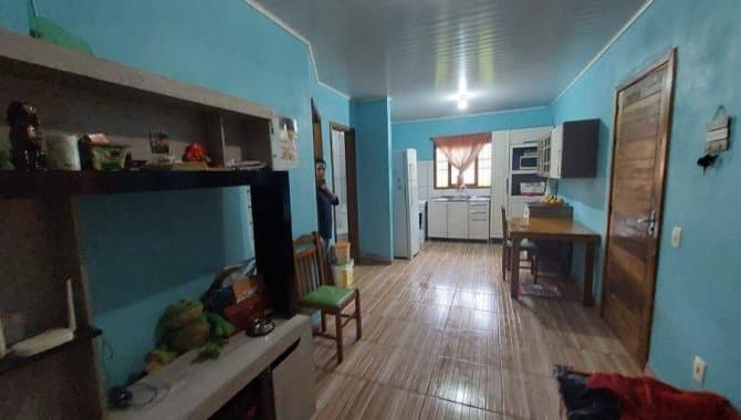 Foto 6 de 27: Casa em leilão em São Leopoldo - RS, bairro Arroio da Manteiga — Casa 40 m² - Arroio da Manteiga - São Leopoldo - RS