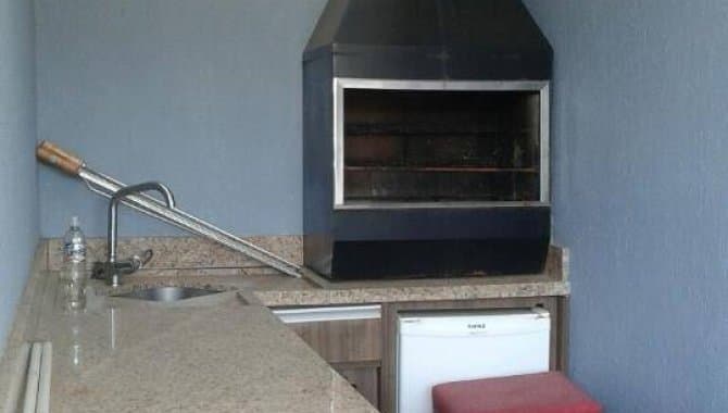 Foto 10 de 13: Apartamento em leilão em Porto Alegre - RS, bairro Cristal — Apartamento 85 m² (01 vaga) - Cristal - Porto Alegre - RS