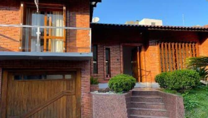 Foto 3 de 21: Casa em leilão em Canoas - RS, bairro Igara — Casa 236 m² - Igara - Canoas - RS