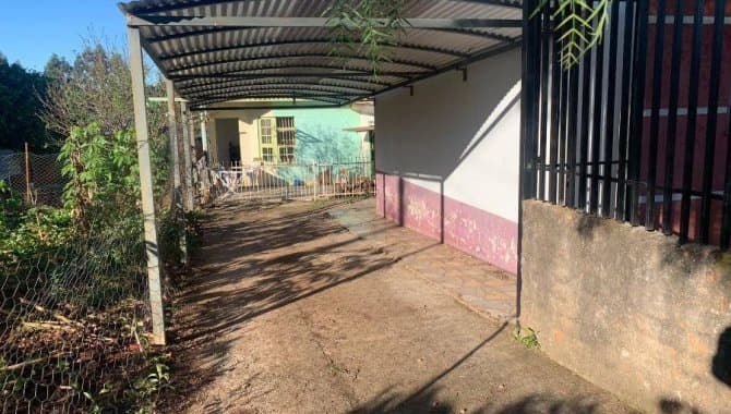 Foto 2 de 19: Casa em leilão em Passo Fundo - RS, bairro Roselândia — Casa 56 m² - Roselândia - Passo Fundo - RS