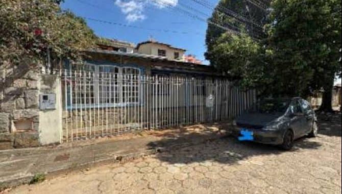 Casa em leilão em Lavras - MG, bairro Centenário — Casa 227 m² - Centenário - Lavras - MG