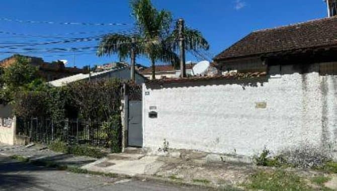Foto 3 de 6: Casa em leilão em Rio De Janeiro - RJ, bairro Vila Valqueire — Casa em Condomínio 73 m² - Vila Valqueire - Rio De Janeiro - RJ