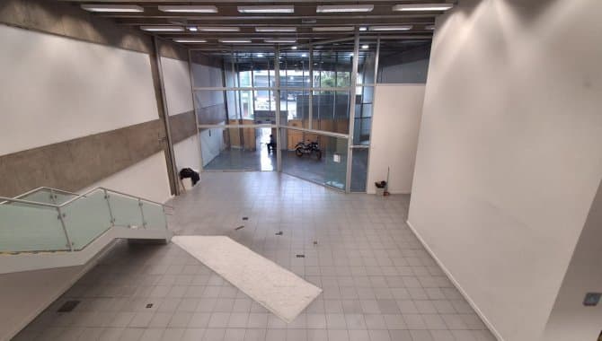 Foto 2 de 12: Casa em leilão em São Paulo - SP, bairro Casa Verde — Ex-Agência 2.087 m² - Casa Verde - São Paulo - SP