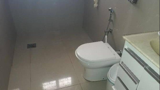Foto 13 de 19: Comercial em leilão em Votuporanga - SP, bairro Santa Eliza — Prédio Comercial 540 m² - Santa Eliza - Votuporanga - SP