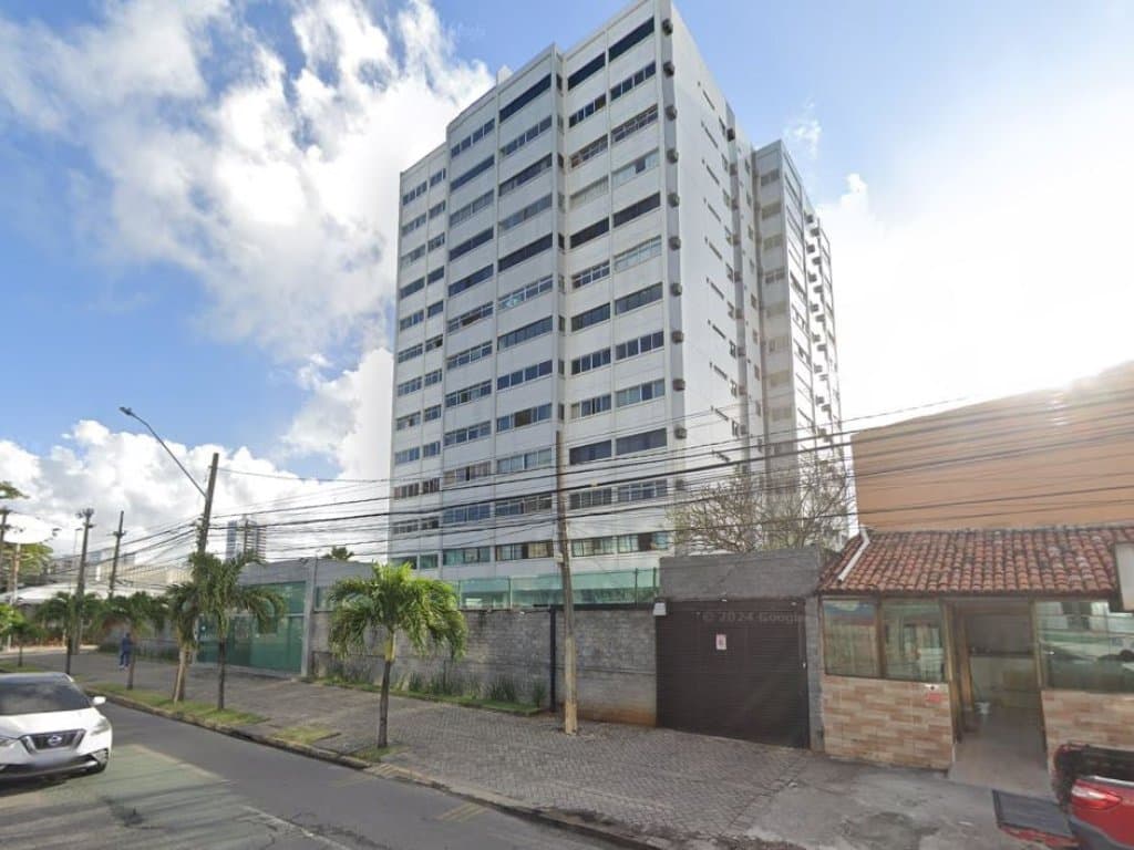 Foto 4 de 6: Apartamento em leilão em Jaboatão Dos Guararapes - PE, bairro Piedade — Apartamento 313 m² (área construída) - Praia de Piedade - Jaboatão dos Guararapes - PE