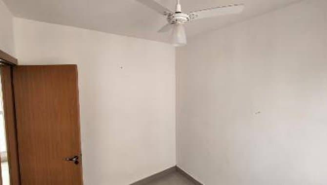 Foto 7 de 15: Apartamento em leilão em Birigui - SP, bairro Vila Giampietro — Apartamento 39 m² (02 vagas) - Vila Giampietro - Birigui - SP