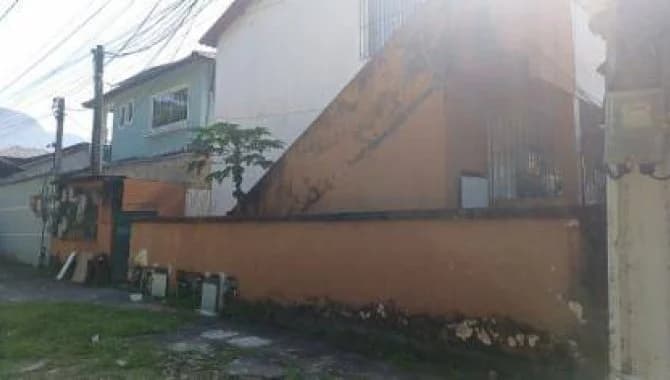 Foto 3 de 4: Casa em leilão em Guapimirim - RJ, bairro Centro — Casa em Condomínio 60 m² - Centro - Guapimirim - RJ