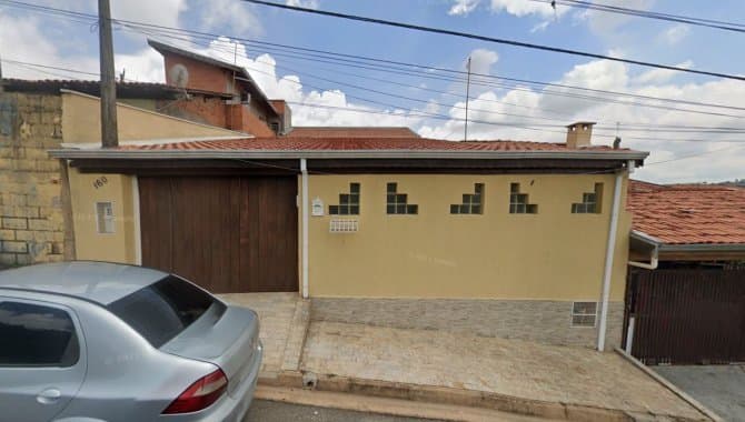 Foto 1 de 4: Casa em leilão em Vinhedo - SP, bairro Capela — Casa 182 m² - Capela - Vinhedo - SP