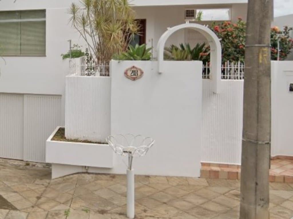 Foto 5 de 5: Casa em leilão em São João Da Boa Vista - SP, bairro Parque Colina da Mantiqueira — Casa 412 m² (com 4 pavimentos) - Parque Colina da Mantiqueira - São João da Boa Vista - SP