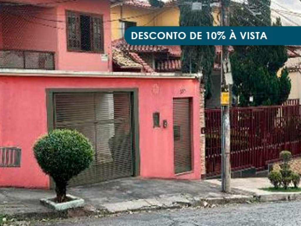 Foto 2 de 3: Casa em leilão em Belo Horizonte - MG, bairro Castelo — Casa 210 m² - Castelo - Belo Horizonte - MG