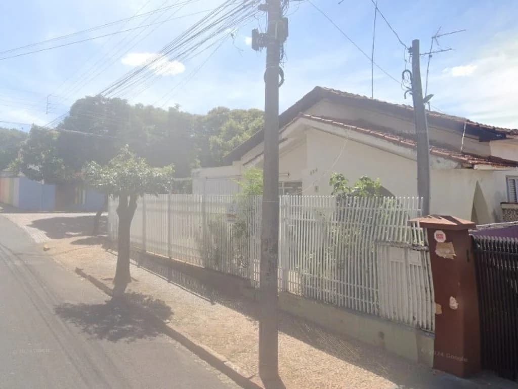 Foto 5 de 5: Casa em leilão em Lins - SP, bairro Vila Alta — Nua Propriedade sobre Casa 232 m² - Vila Alta - Lins - SP