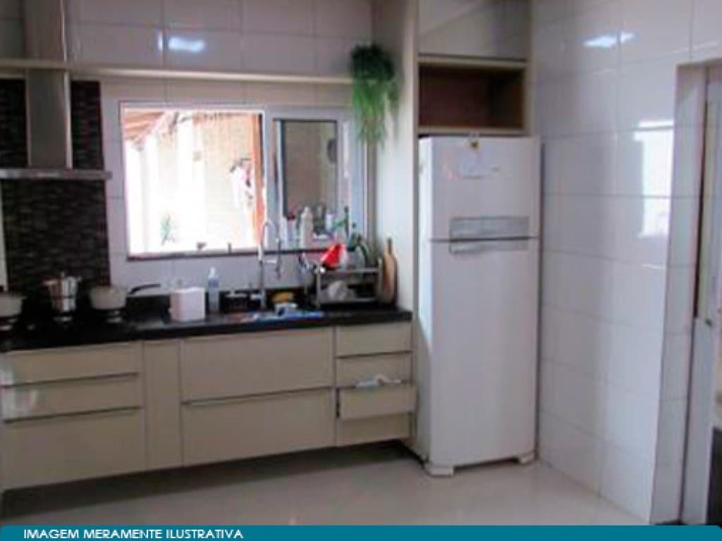 Foto 11 de 15: Casa em leilão em Guarujá - SP, bairro Vila Áurea — Casa no Litoral com 110 m² - Vicente de Carvalho - Guarujá - SP
