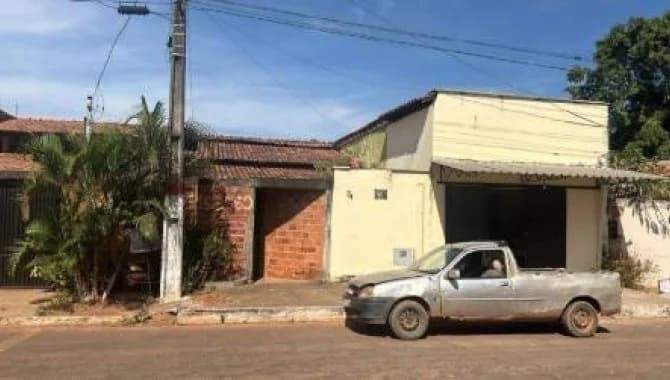 Foto 3 de 6: Casa em leilão em Campos Lindos - TO, bairro Centro — Casa 225 m² - Centro - Campos Lindos - TO