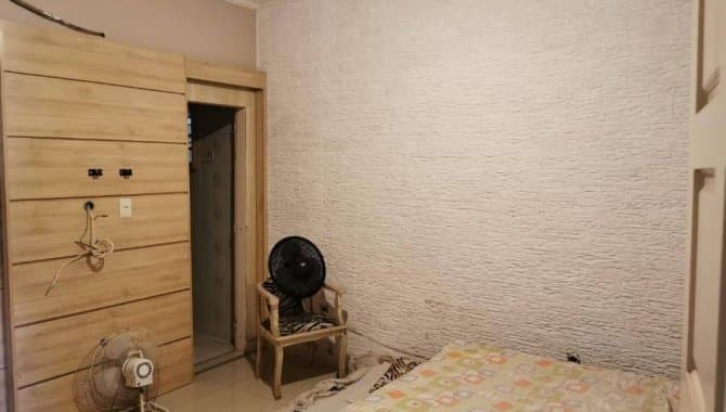 Foto 4 de 13: Casa em leilão em São Gonçalo - RJ, bairro Trindade — Casa 100 m² - Trindade - São Gonçalo - RJ