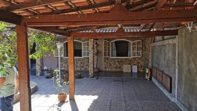 Foto 10 de 13: Casa em leilão em São Gonçalo - RJ, bairro Trindade — Casa 100 m² - Trindade - São Gonçalo - RJ