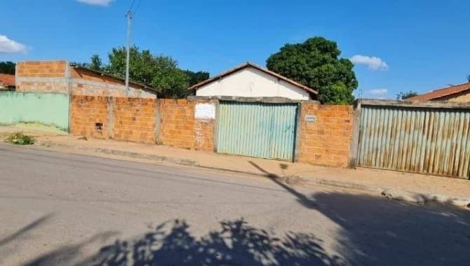 Foto 2 de 12: Casa em leilão em Urucuia - MG, bairro Rutilante — Casa 91 m² - Rutilante - Urucuia - MG