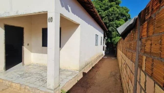 Foto 11 de 12: Casa em leilão em Urucuia - MG, bairro Rutilante — Casa 91 m² - Rutilante - Urucuia - MG