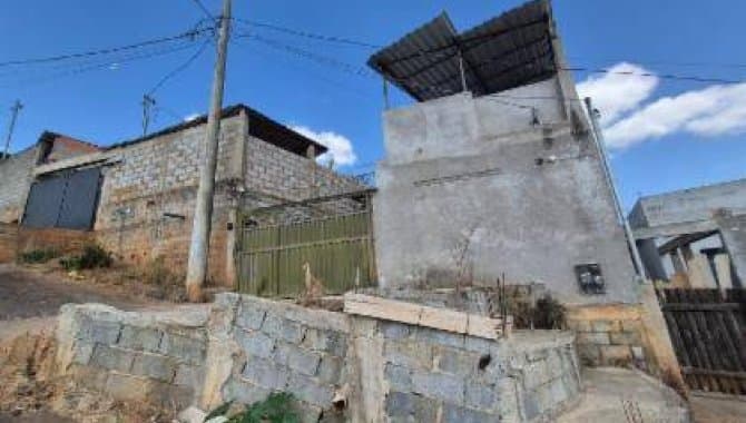 Foto 4 de 4: Casa em leilão em Visconde Do Rio Branco - MG, bairro Capitão Gonçalo Gomes Barreto — Casa 64 m² - Capitão Gonçalo Gomes Barreto - Visconde do Rio Branco - MG